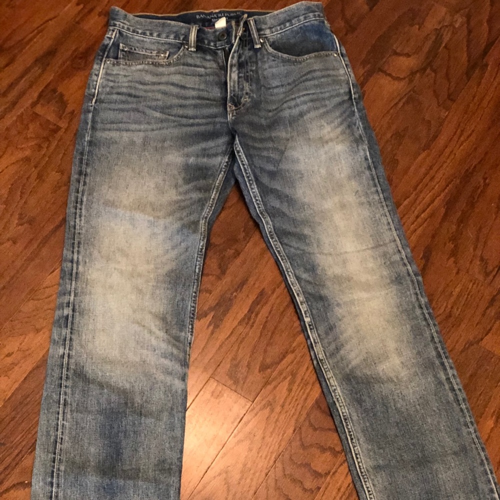 Banana Republic Straight Fit Light Wash Jeans31/32